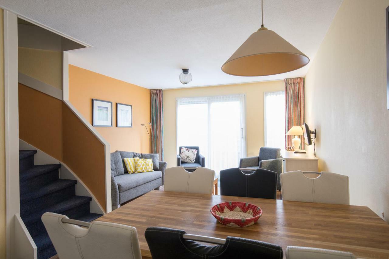 Appartement De Vrijbuiter, Resort Amelander Kaap Hollum  Εξωτερικό φωτογραφία